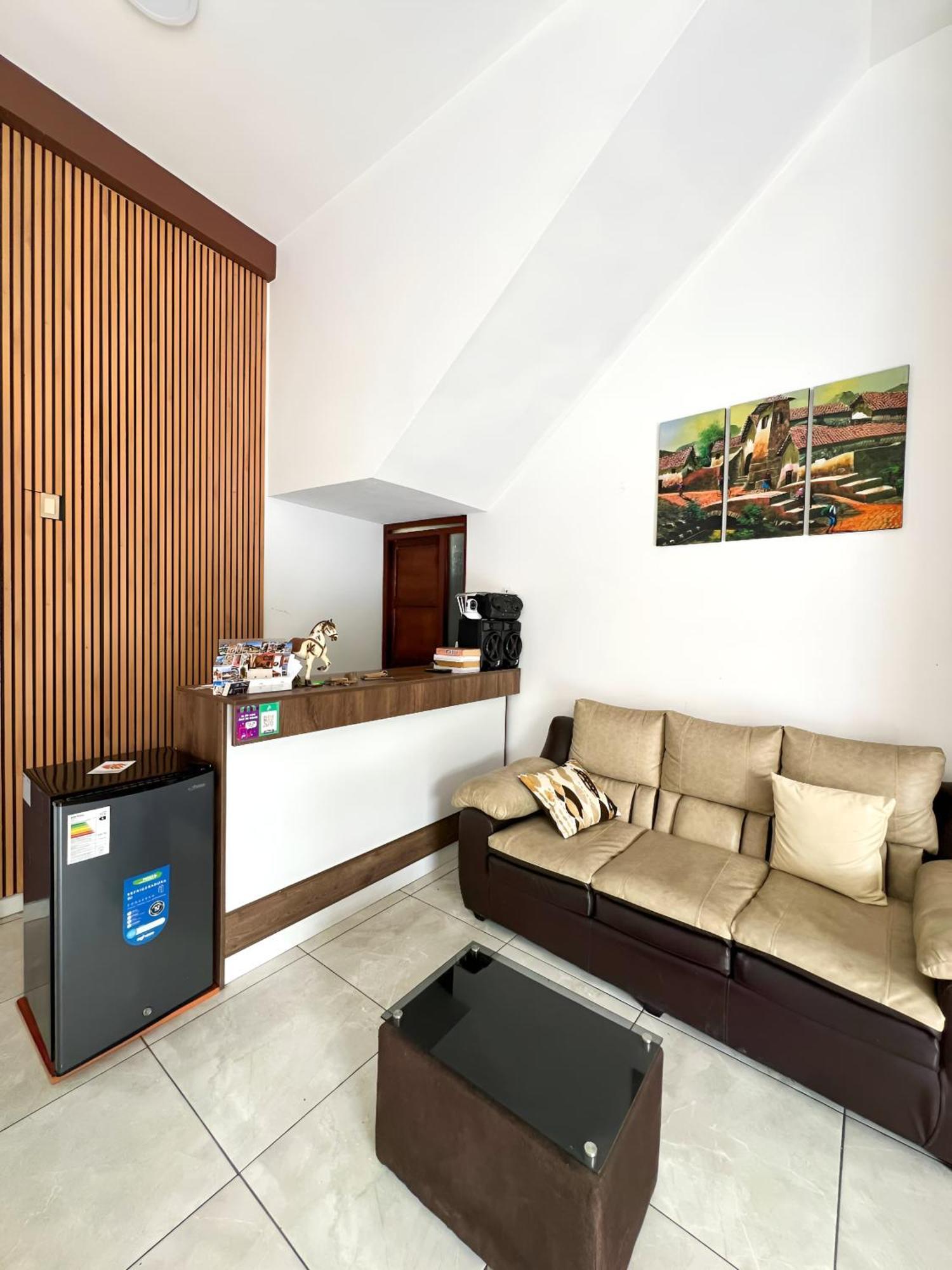 Golden Paris Hotel "Descuentos Junio" أياكوتشو المظهر الخارجي الصورة